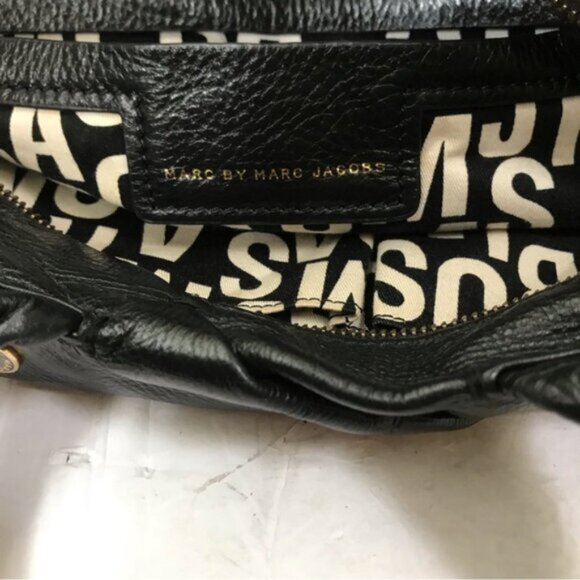 Marc By Marc Jacobs Black Pebble Leather Satchel Bag Shoulder Zipper Logo Hobo - Picture 8 of 16